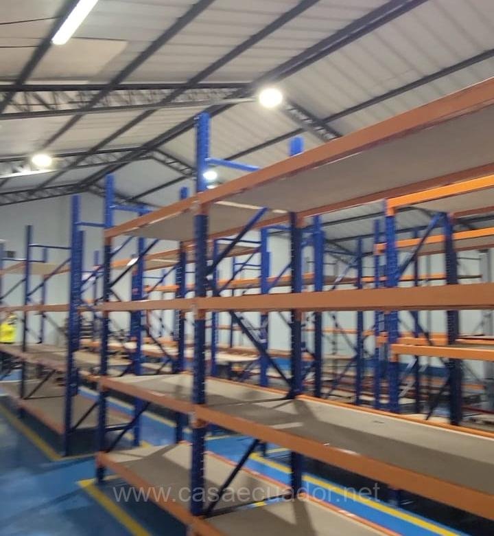 Nave Industrial en Venta en El Cebollar Cuenca