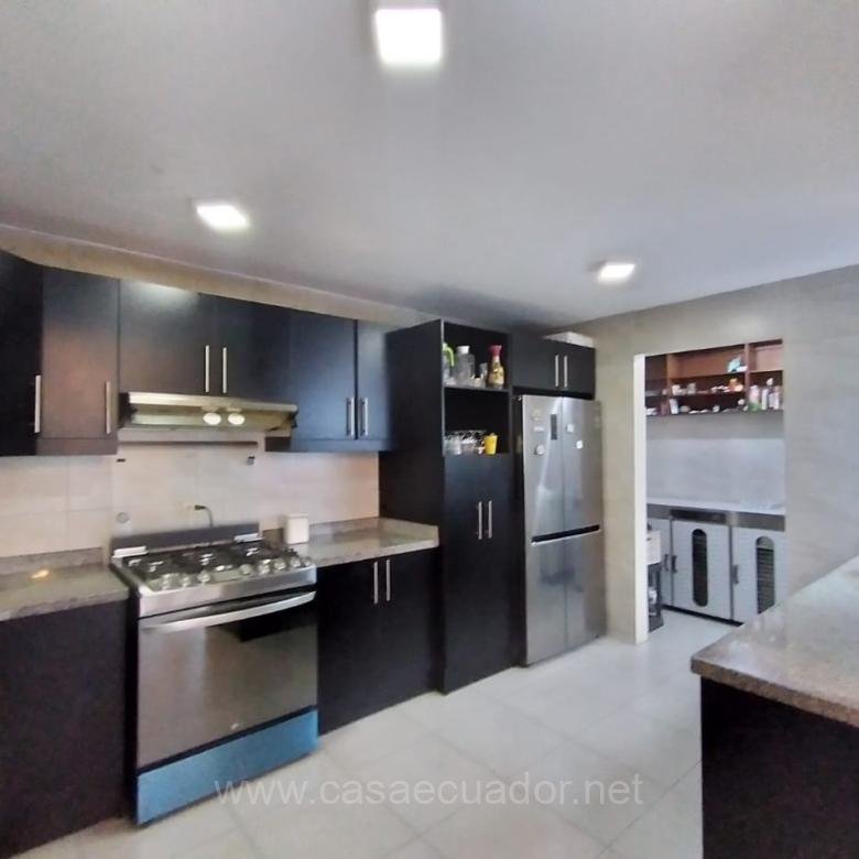 Casa en Venta en Urbanización San Rafael Valle de Los Chillos