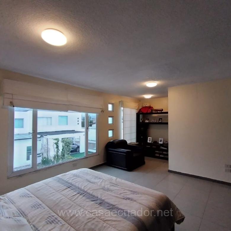 Casa en Venta en Urbanización San Rafael Valle de Los Chillos