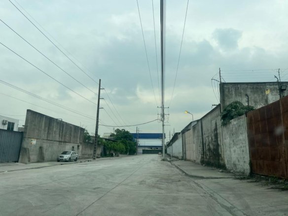 Galpón en Venta en Vía Daule Guayaquil