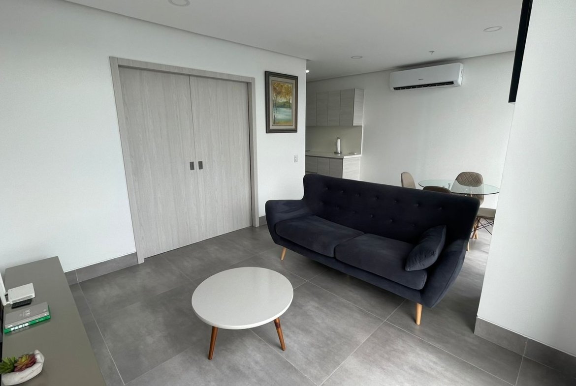 Se Alquila Suite en Edificio Ágora