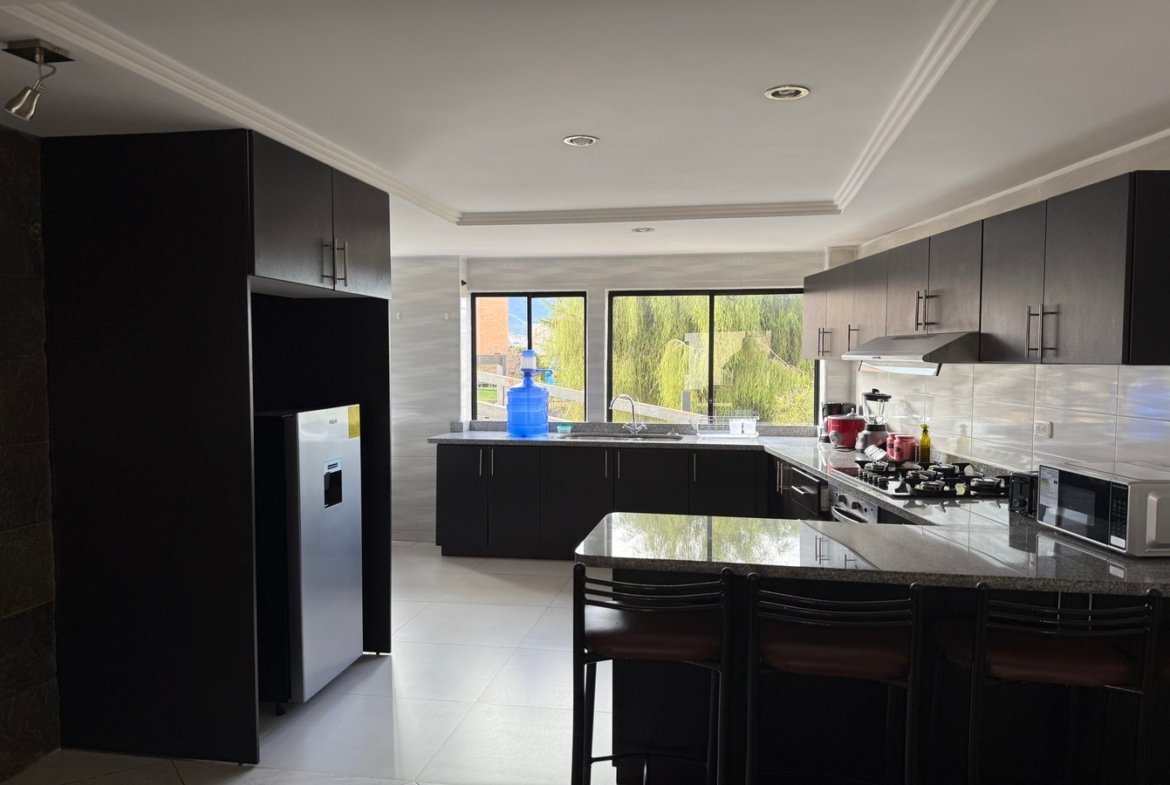 Departamento DUPLEX – MISICATA CUENCA – VISTA EXPECTACULAR