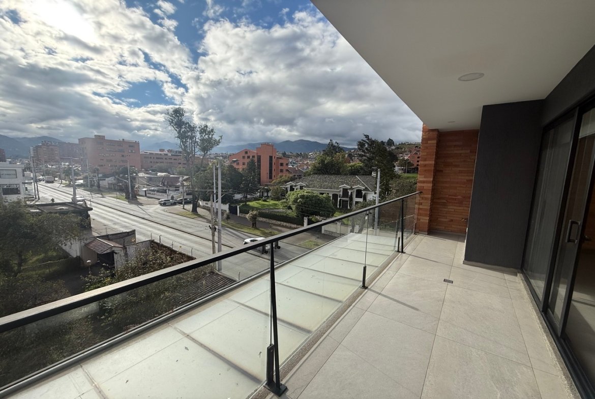 Departamento de Lujo en la mejor Zona de Cuenca