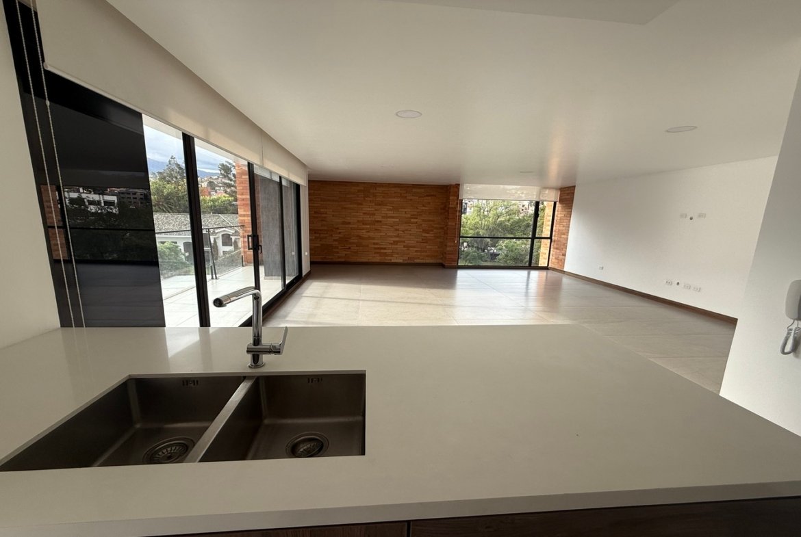 Departamento de Lujo en la mejor Zona de Cuenca
