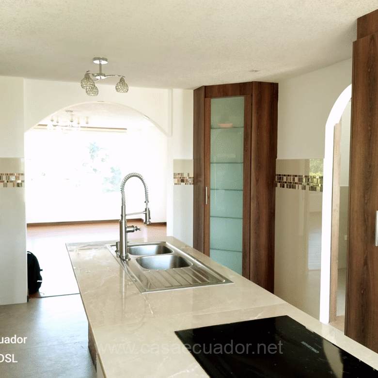Departamento en Arriendo San Gabriel Los Chillos 185 m²