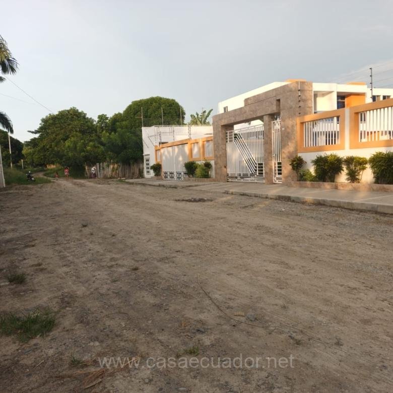Terreno en venta Lote de venta Atacames 1500 m2