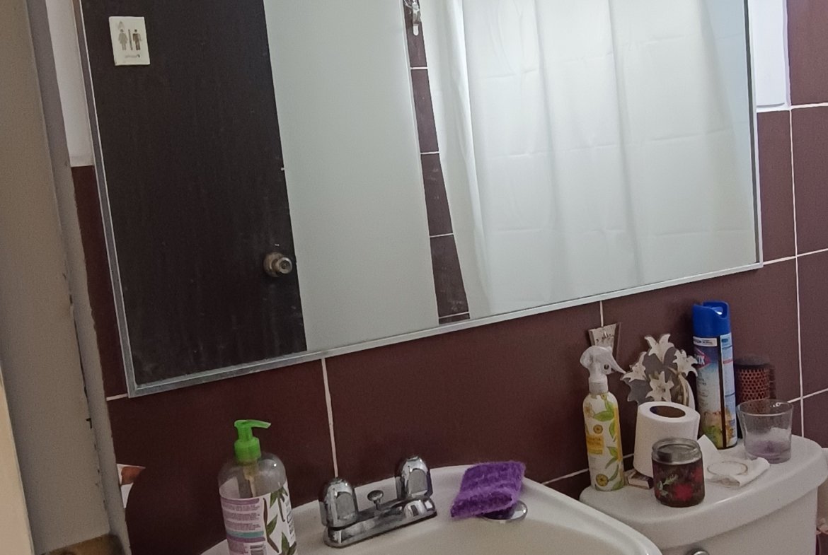 Vendo casa de 4 Dormitorios en Ciudad Celeste