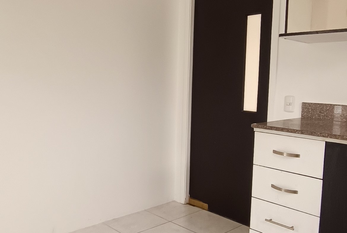 Vendo casa de 4 Dormitorios en Ciudad Celeste