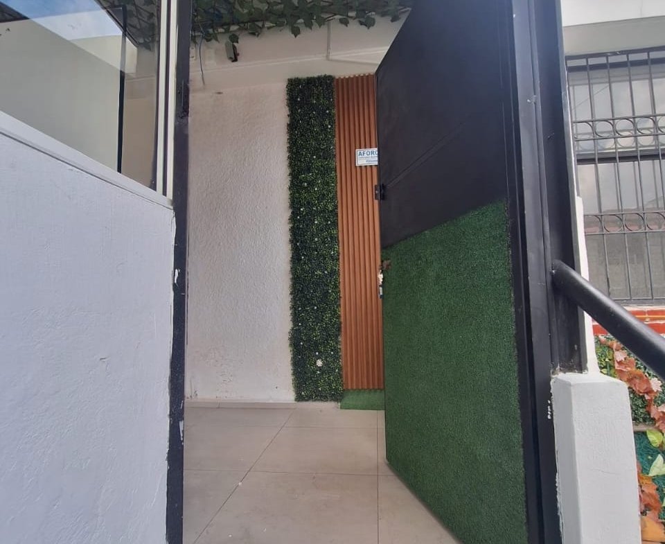 SE ARRIENDA LOCAL COMERCIAL – NORTE DE QUITO