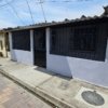 casa en venta floresta guayaquil con 4 habitaciones patio y cerramiento perimetral para familia grande