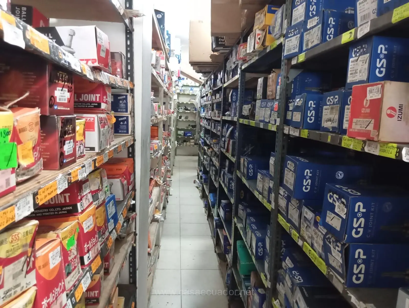 Alquilo Vendo Local Esquinero Zona Codesa, Esmeraldas