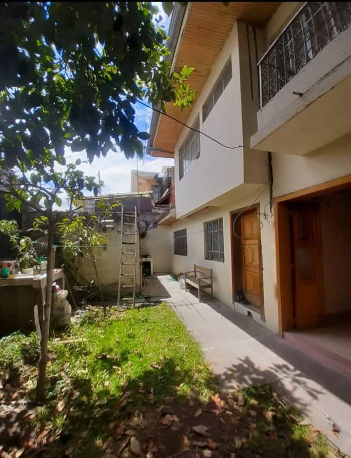 CASA COMERCIAL
