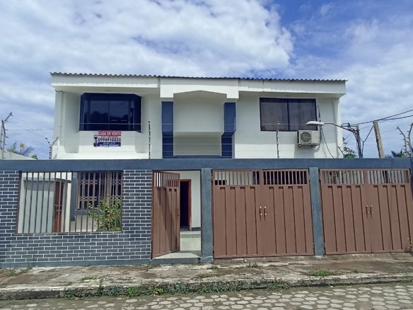Casa En Venta Atacames