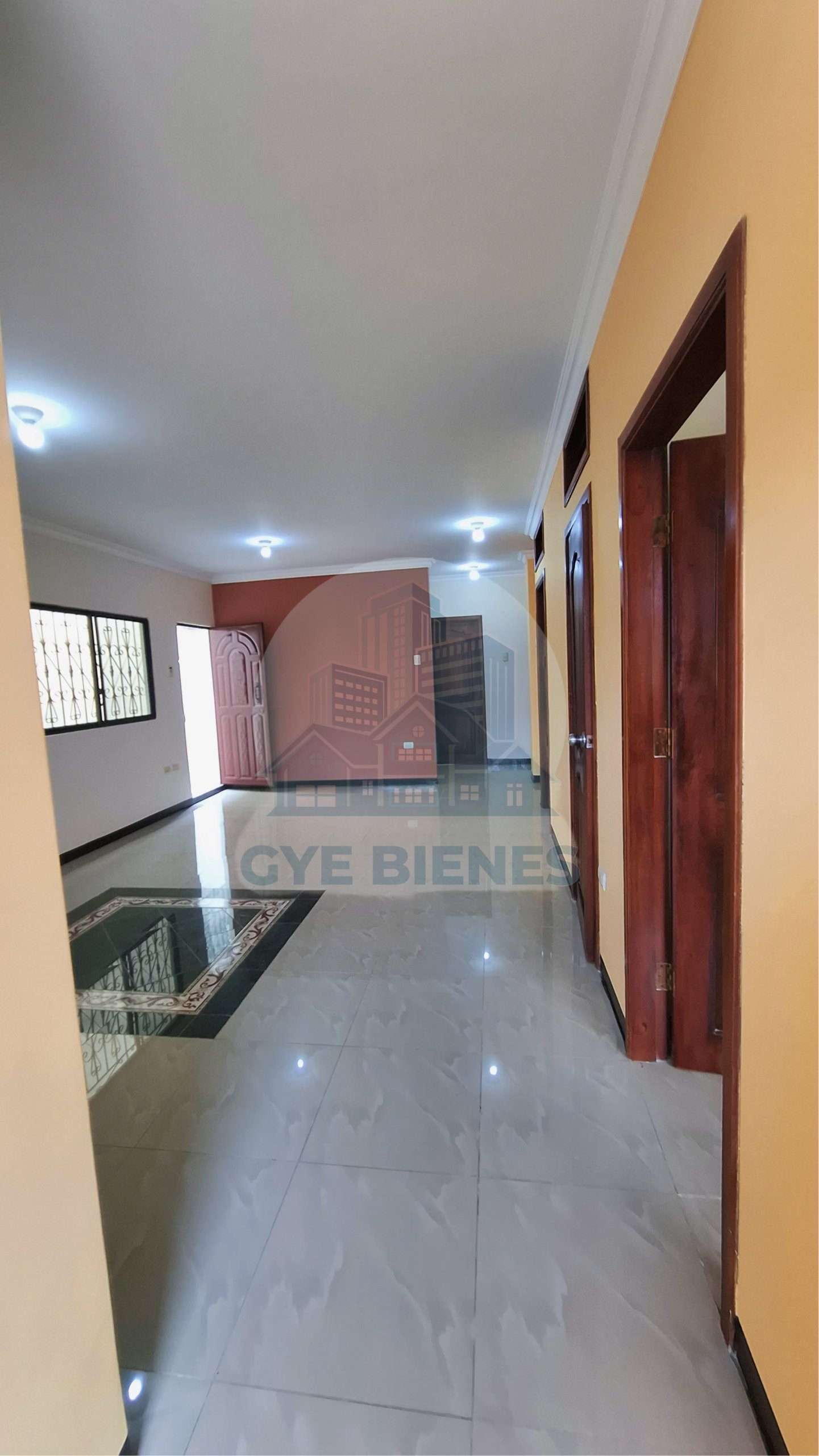 Casa con 2 departamentos por estrenar en Cdla. Bellavista Guayaquil Ecuador