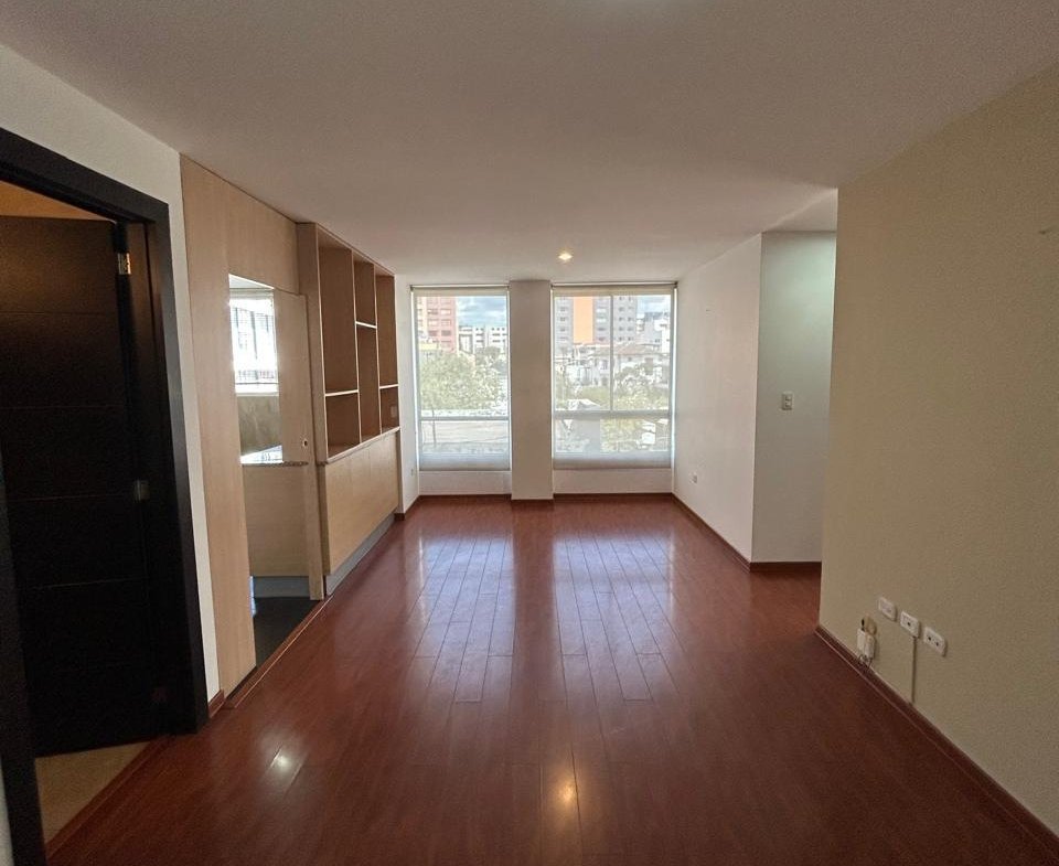 HERMOSO DEPARTAMENTO EN VENTA Sector UNIVERSIDAD CATÓLICA 87 m² CON PARQUEO