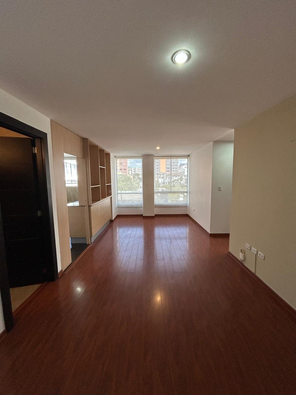 HERMOSO DEPARTAMENTO EN VENTA Sector UNIVERSIDAD CATÓLICA 87 m² CON PARQUEO