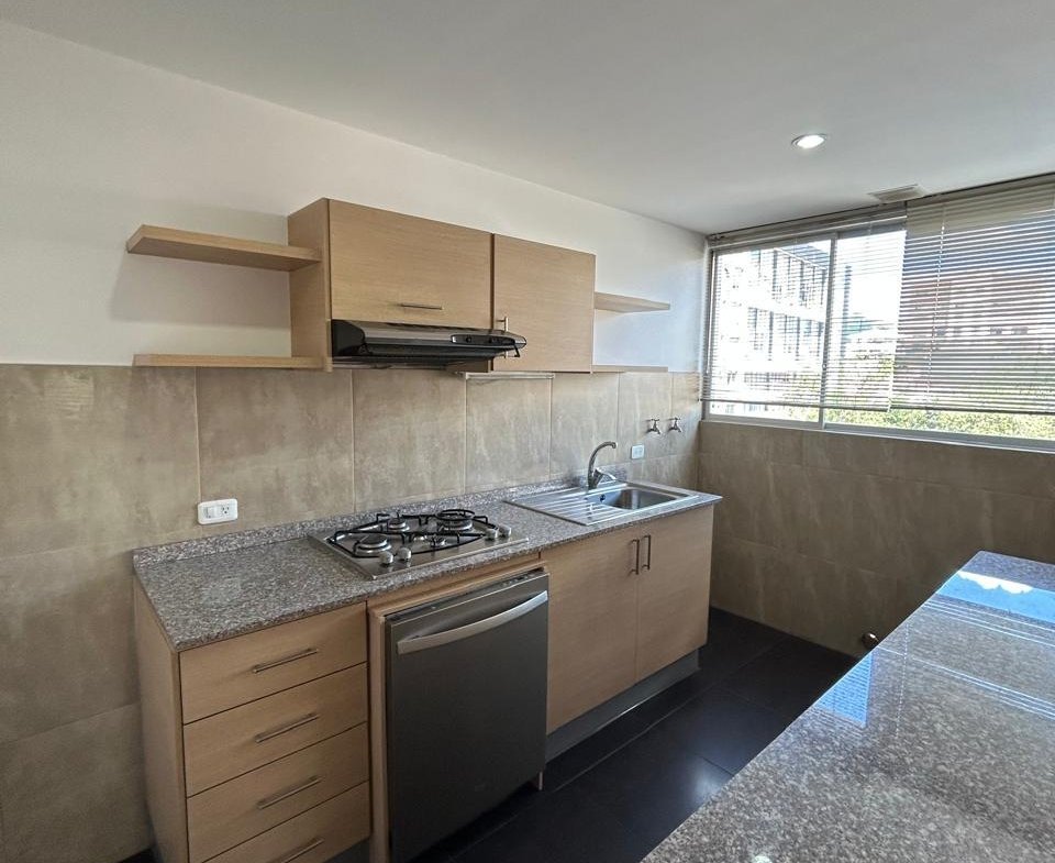 HERMOSO DEPARTAMENTO EN VENTA Sector UNIVERSIDAD CATÓLICA 87 m² CON PARQUEO