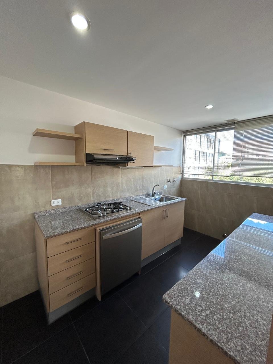 HERMOSO DEPARTAMENTO EN VENTA Sector UNIVERSIDAD CATÓLICA 87 m² CON PARQUEO
