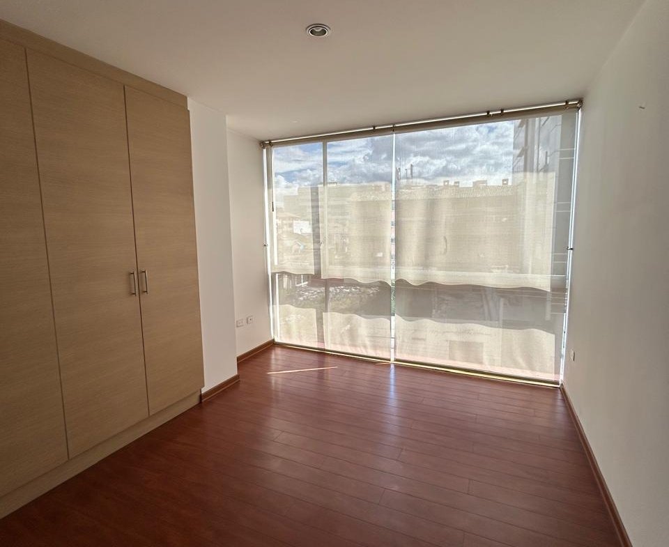 HERMOSO DEPARTAMENTO EN VENTA Sector UNIVERSIDAD CATÓLICA 87 m² CON PARQUEO