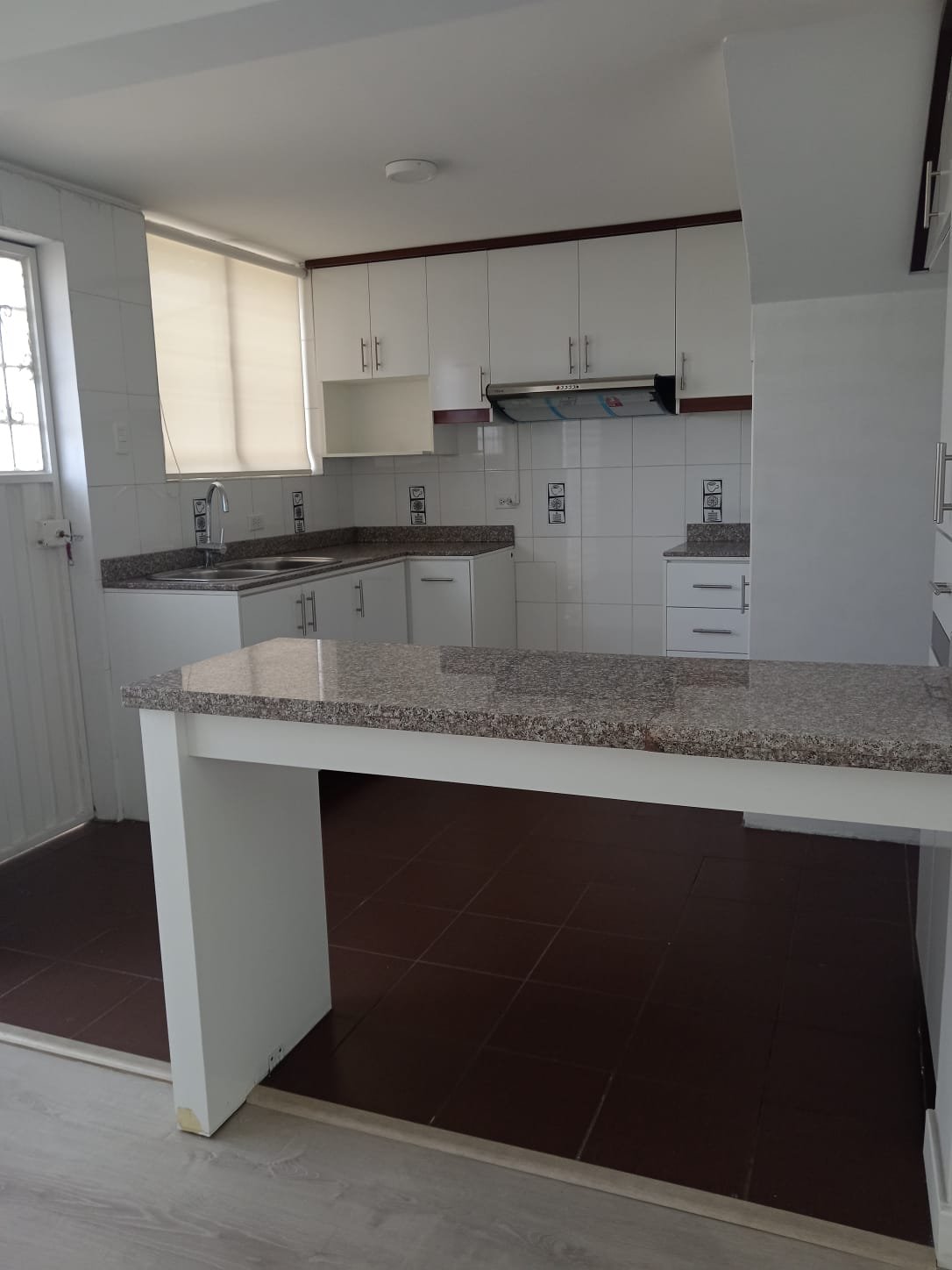 Casa totalmente renovada ubicada al norte de Quito