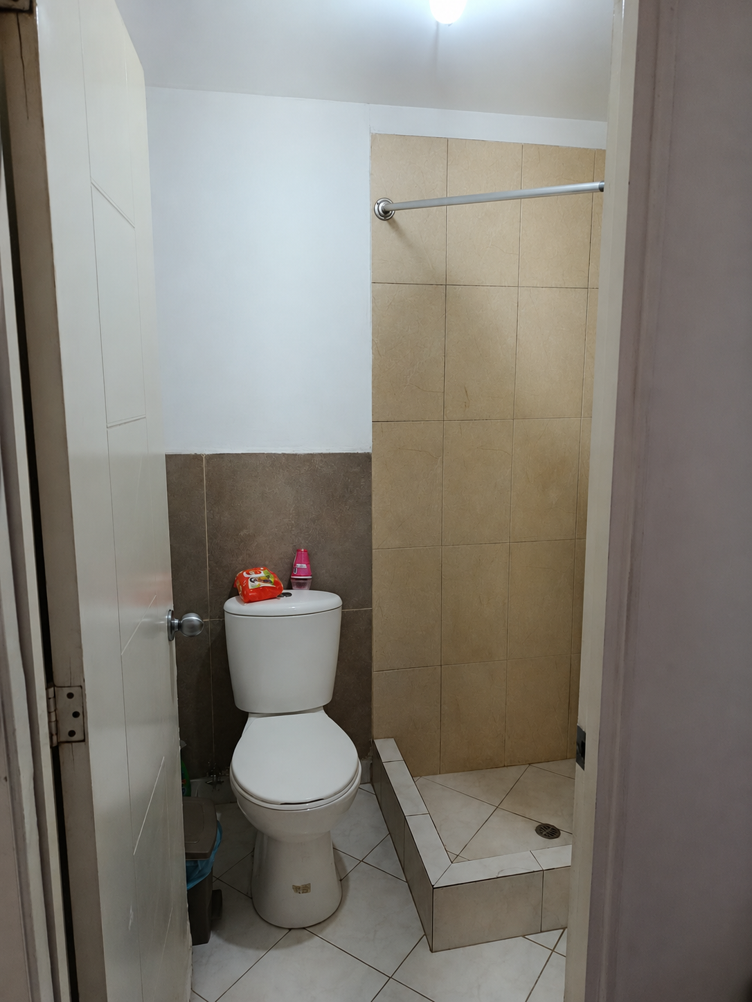 Casa de Dos Pisos en Venta en San Antonio de Pichincha