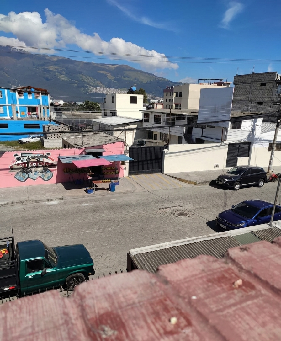 Lote para desarrollo inmobiliario en Quito