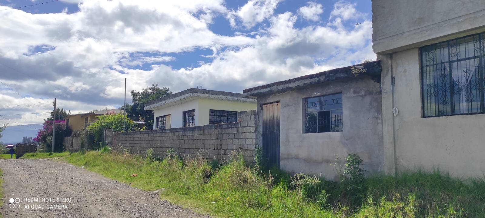 terreno en venta santa teresa de pintag con casa de campo 3