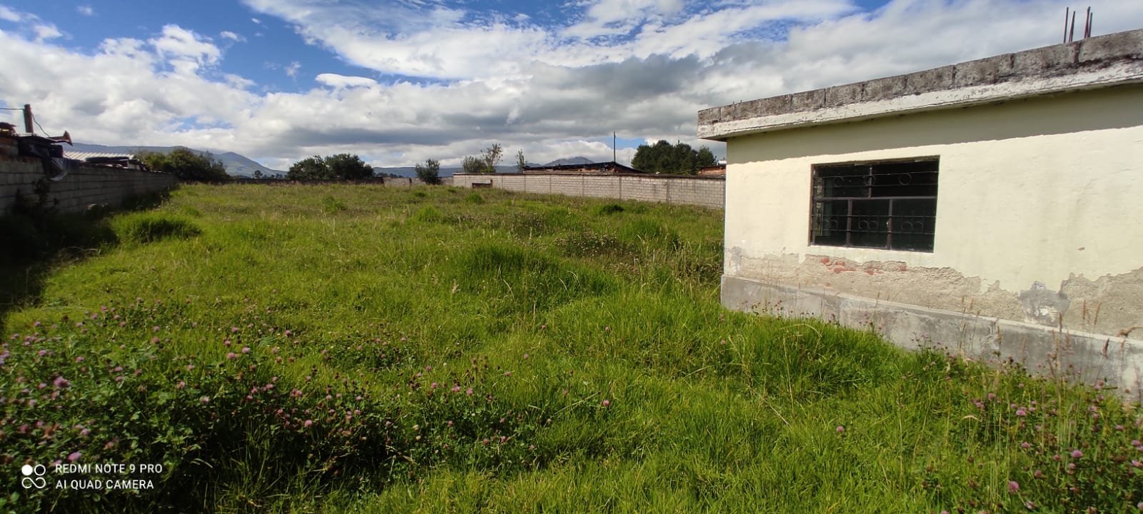 terreno en venta santa teresa de pintag con casa de campo 4