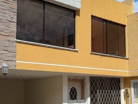 casa en venta pomasqui quito con 3 dormitorios terraza y areas comunales dentro de conjunto residencial