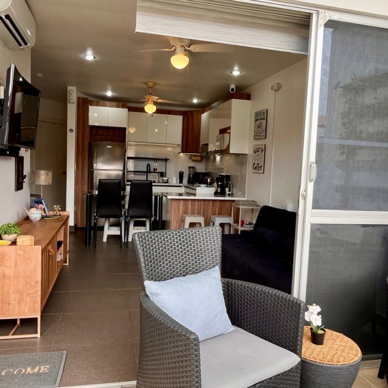 Casa en venta en Tonsupa cerca de Diamond Beach amoblada