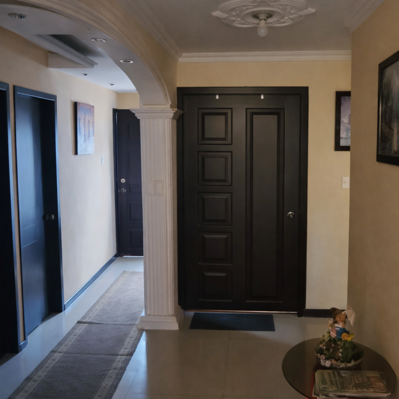 Casa de 3 Pisos en Venta Sector Norte de Tulcán