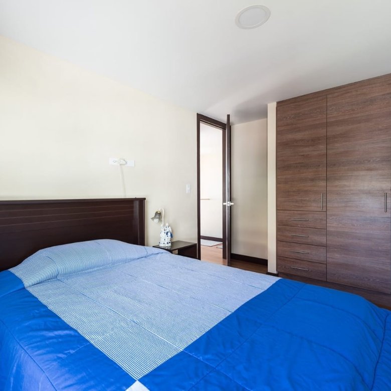 Departamento Dúplex Amoblado en Rumipamba