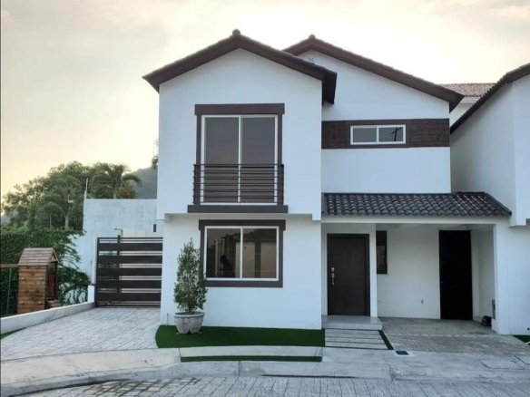 Casa en alquiler Los Ceibos Guayaquil con 3 dormitorios
