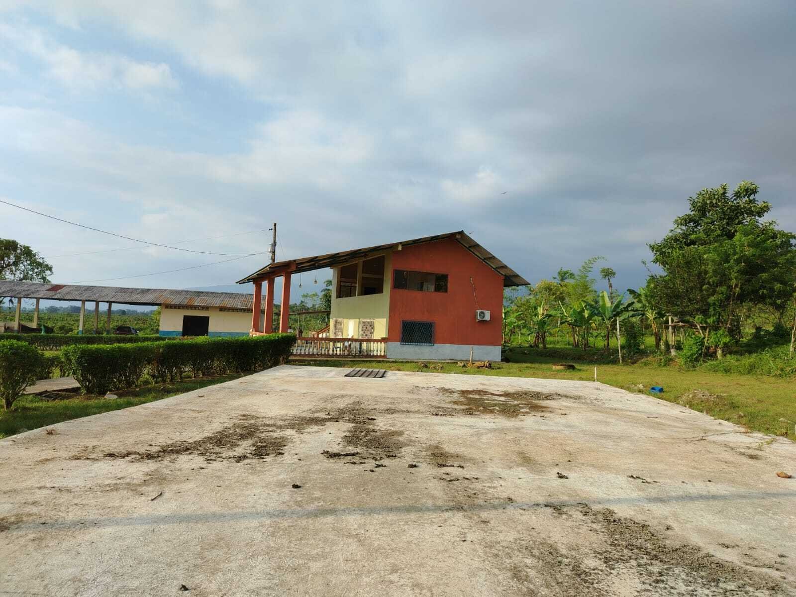 Hacienda de cacao en venta en Santa Isabel, Azuay