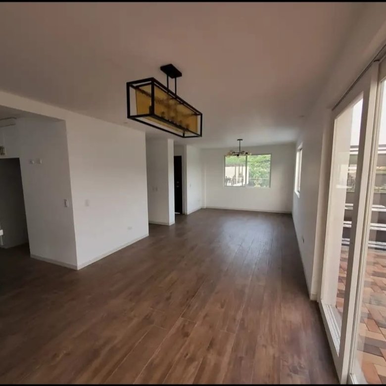 Casa en alquiler con la mejor vista, Portón de los Ceibos, Guayaquil