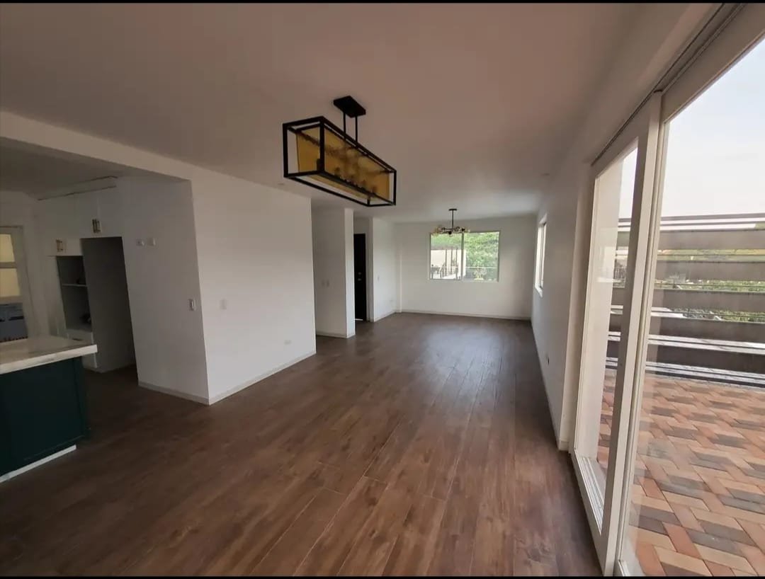 Casa en alquiler con la mejor vista, Portón de los Ceibos, Guayaquil