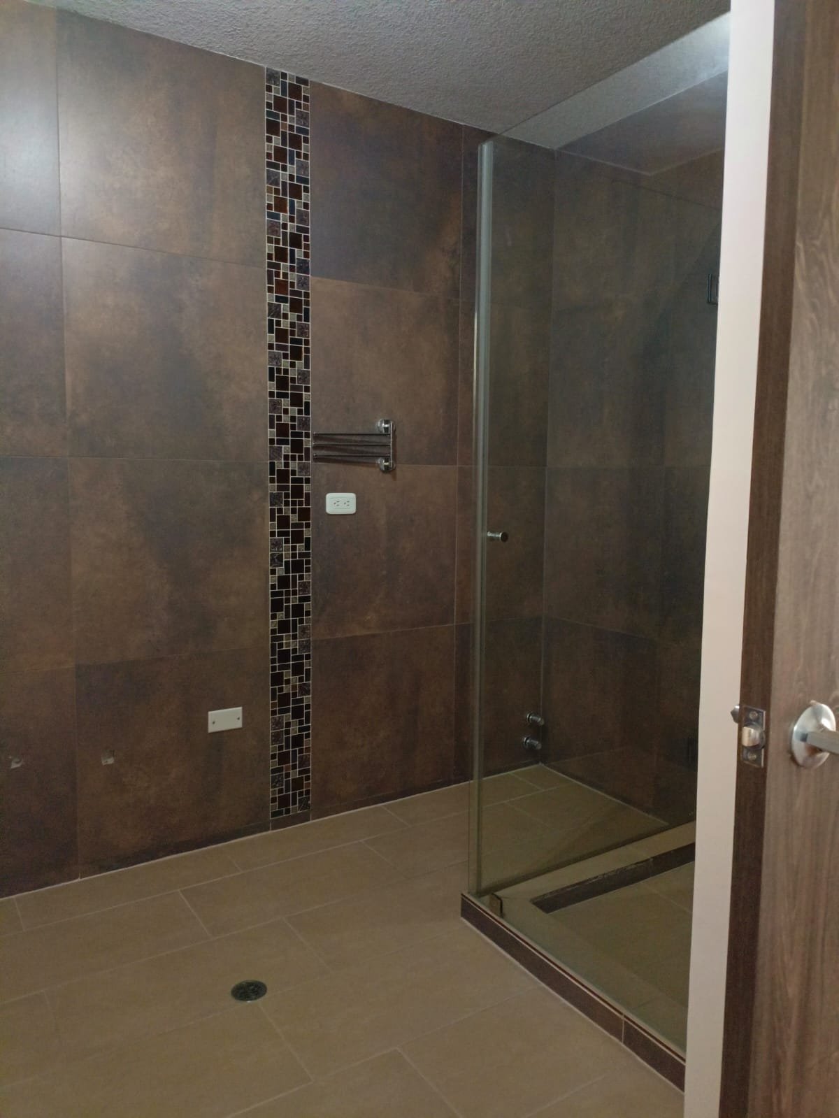 Casa en Venta Calderón Conjunto Privado de 2 Plantas
