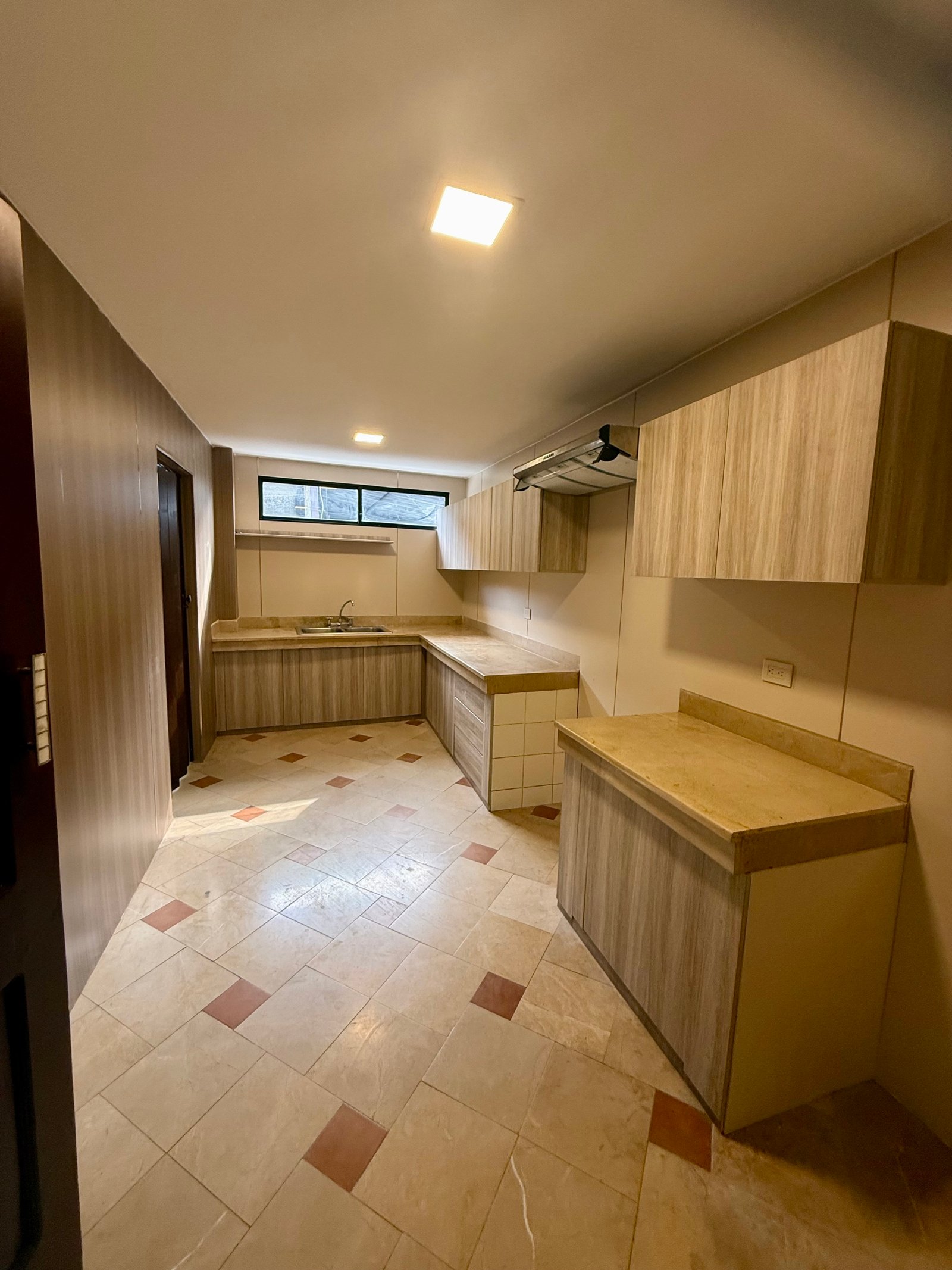 Departamento en Alquiler Kennedy Nueva Guayaquil 3 Dormitorios