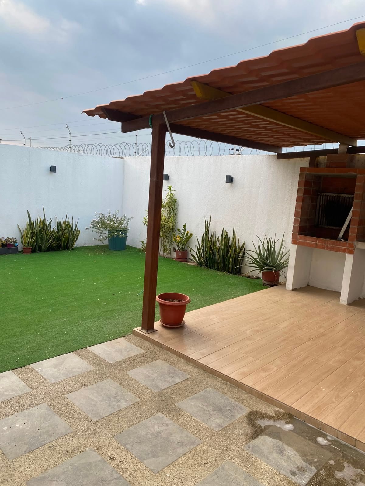 Casa en Venta Los Prados Vía Salitre Daule 2 Dormitorios