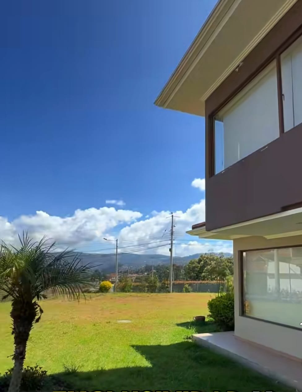 Casa en venta Challuabamba, Cuenca 300 m²
