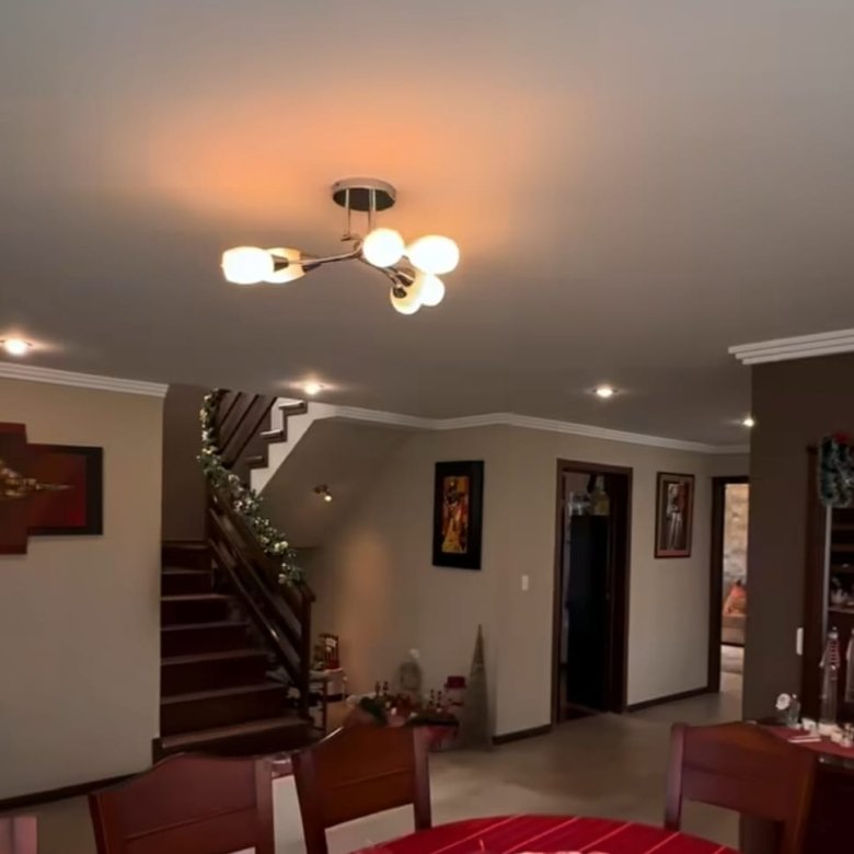 Casa en venta Challuabamba, Cuenca 300 m²