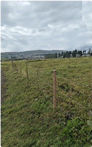 Terreno esquinero en venta en Guamaní, Quito