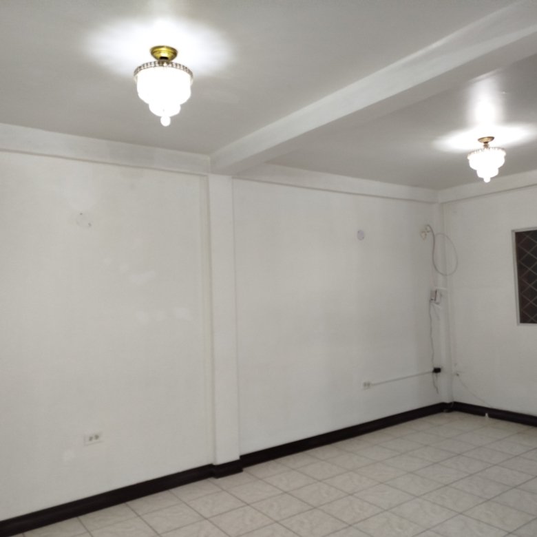 Casa de 2 plantas en urbanización cerrada, norte de Guayaquil
