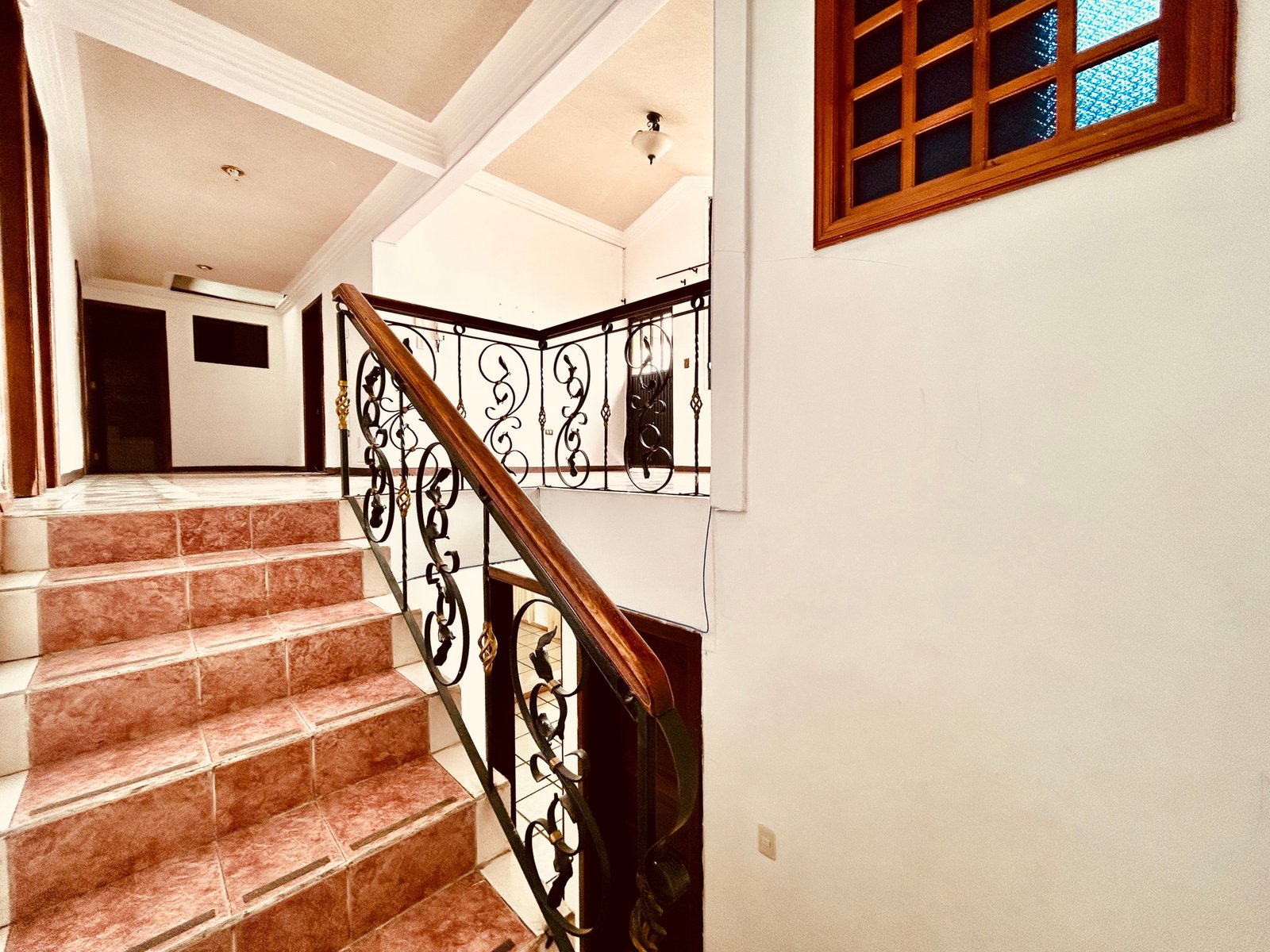 Casa para proyecto en Gapal, Cuenca Av. 24 de Mayo