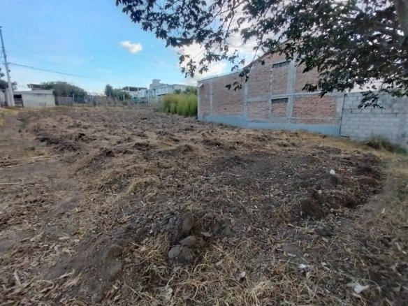 lote de terreno en Nayón Quito 493 m²
