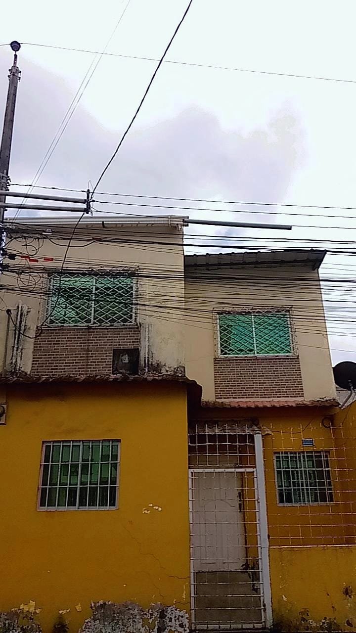 Casa 2 pisos Orquídeas Guayaquil