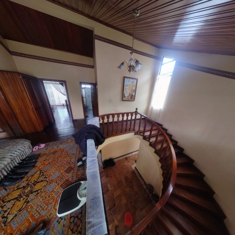 Casa Quinta en Venta en Chordeleg con 470 m² de Construcción