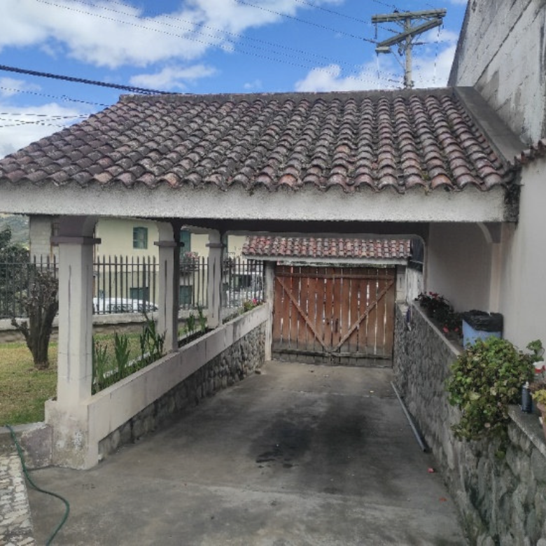 Casa Quinta en Venta en Chordeleg con 470 m² de Construcción