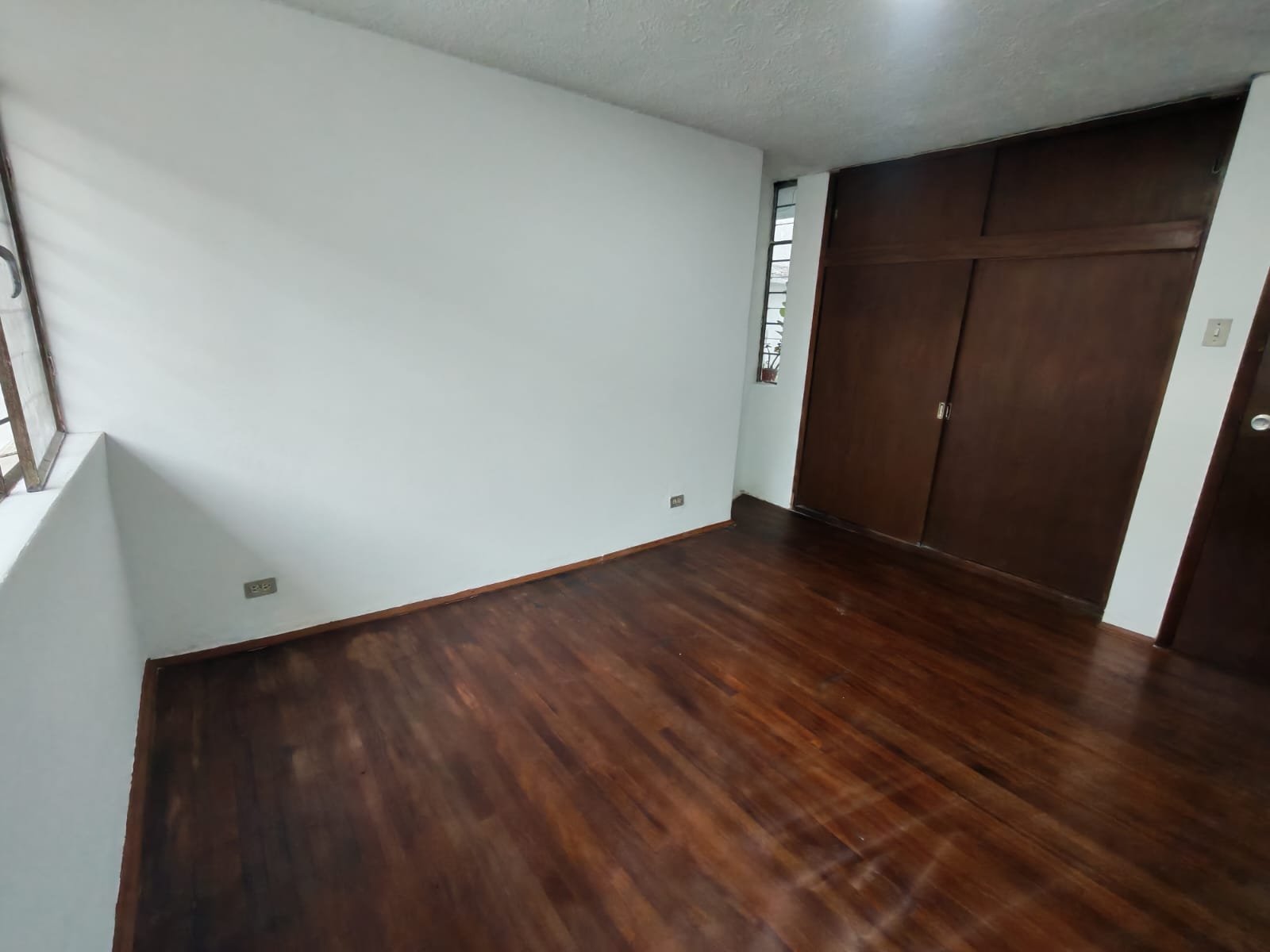 Oficina en Arriendo en La Carolina Quito de 190 m²